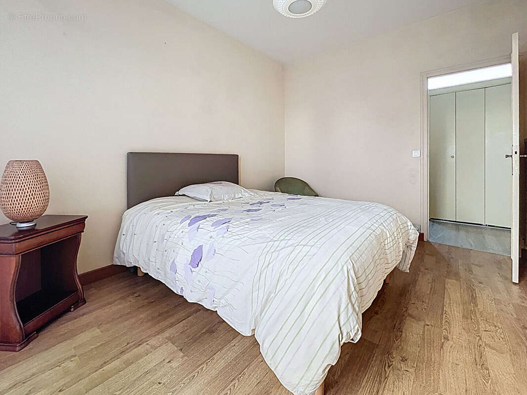 Maison à LE VIVIER-SUR-MER