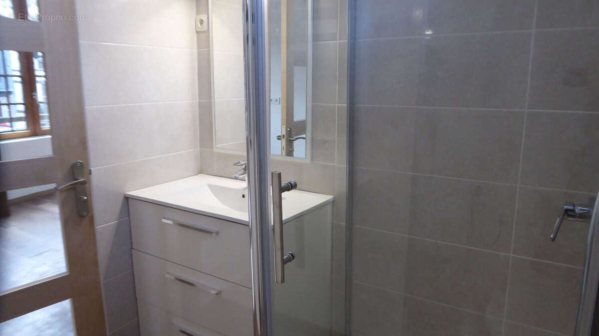 Appartement à PONT-L&#039;EVEQUE