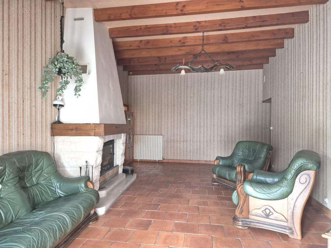 Maison à SAINT-AMANT-DE-BOIXE