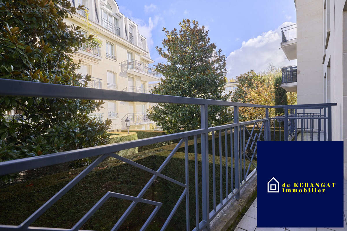 Appartement à LE PLESSIS-ROBINSON