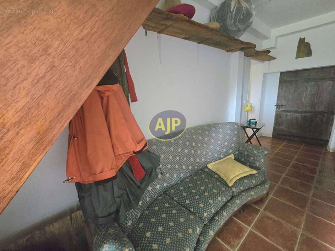 Maison Guémené-Penfao poss 2 habitations... + 1491 m² Terrain - photo 3