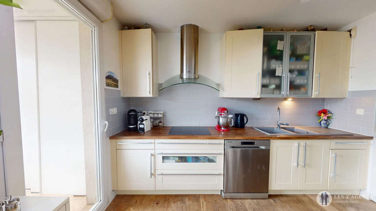 Appartement à ECHIROLLES