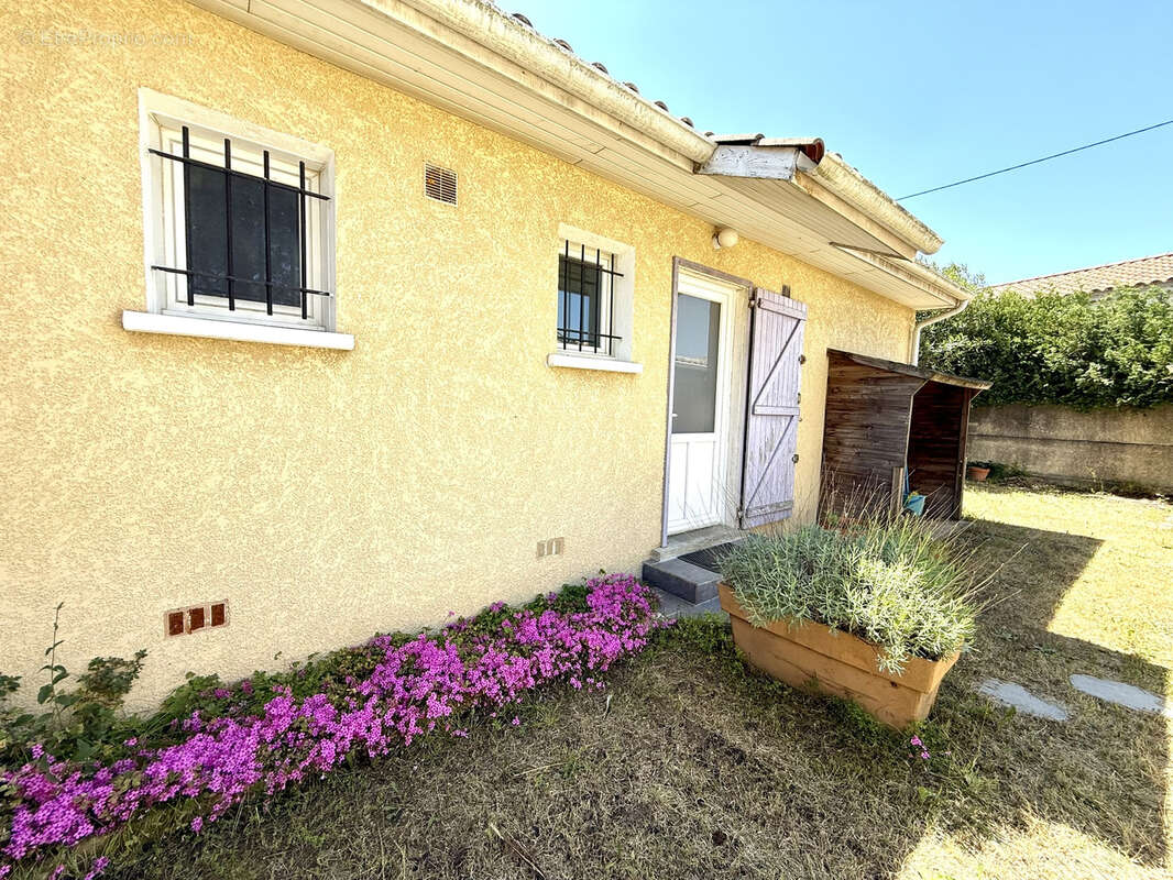 Maison à BOLLENE