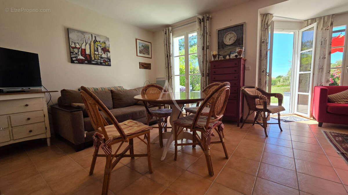 Maison à L'AIGUILLON-SUR-VIE