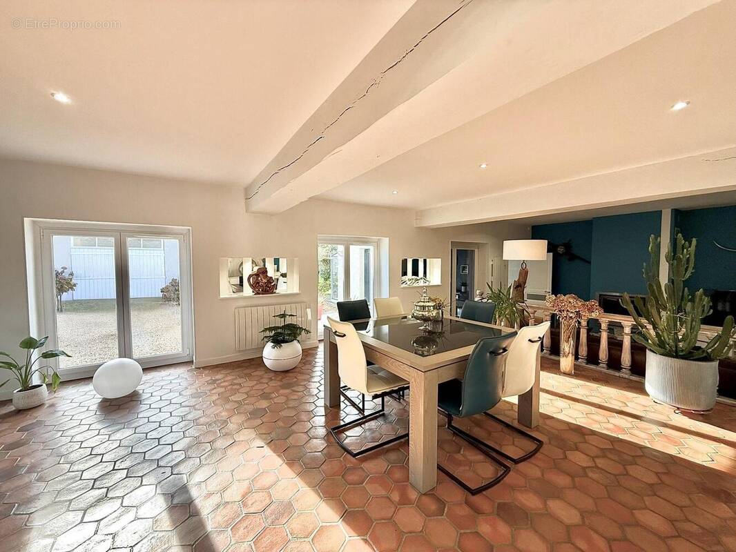 Photo 1 - Maison à CHANGE