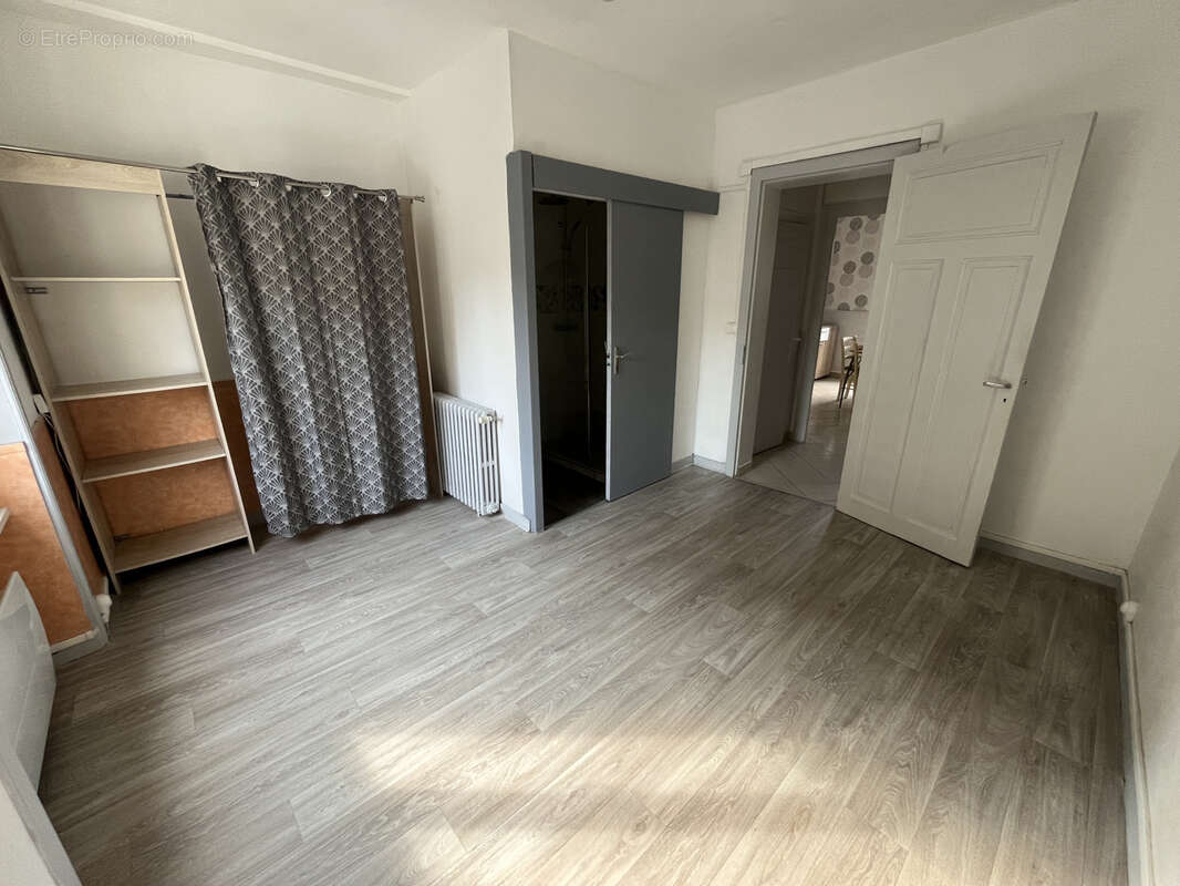 À vendre   Appartement 2 pièces avec jardin, cave et grenier - photo 2