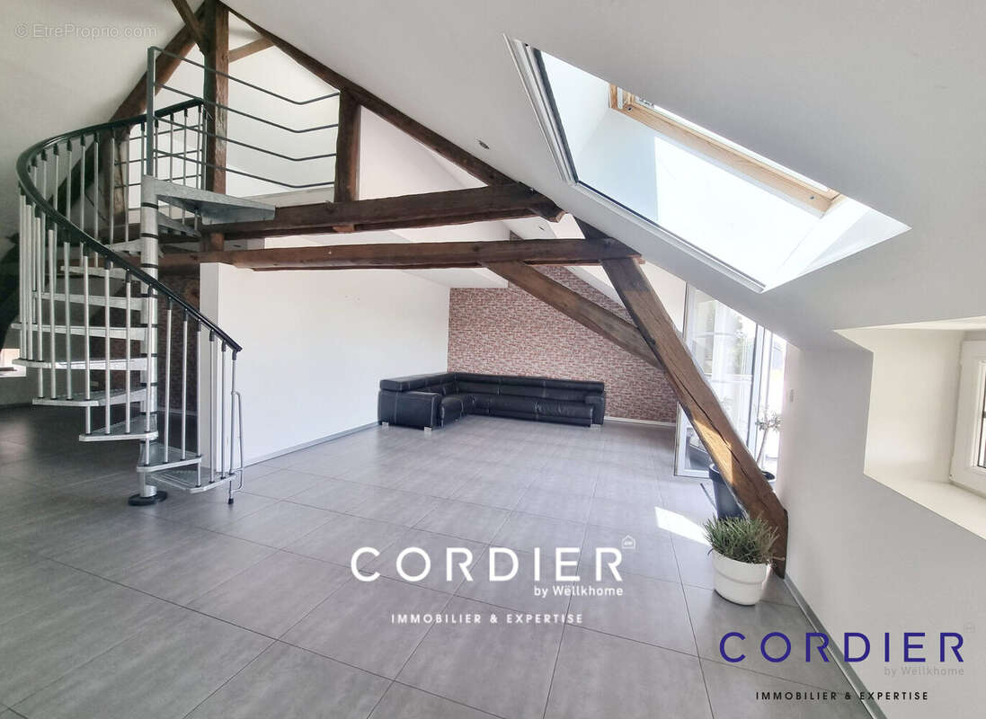 Appartement à KIRSCH-LES-SIERCK