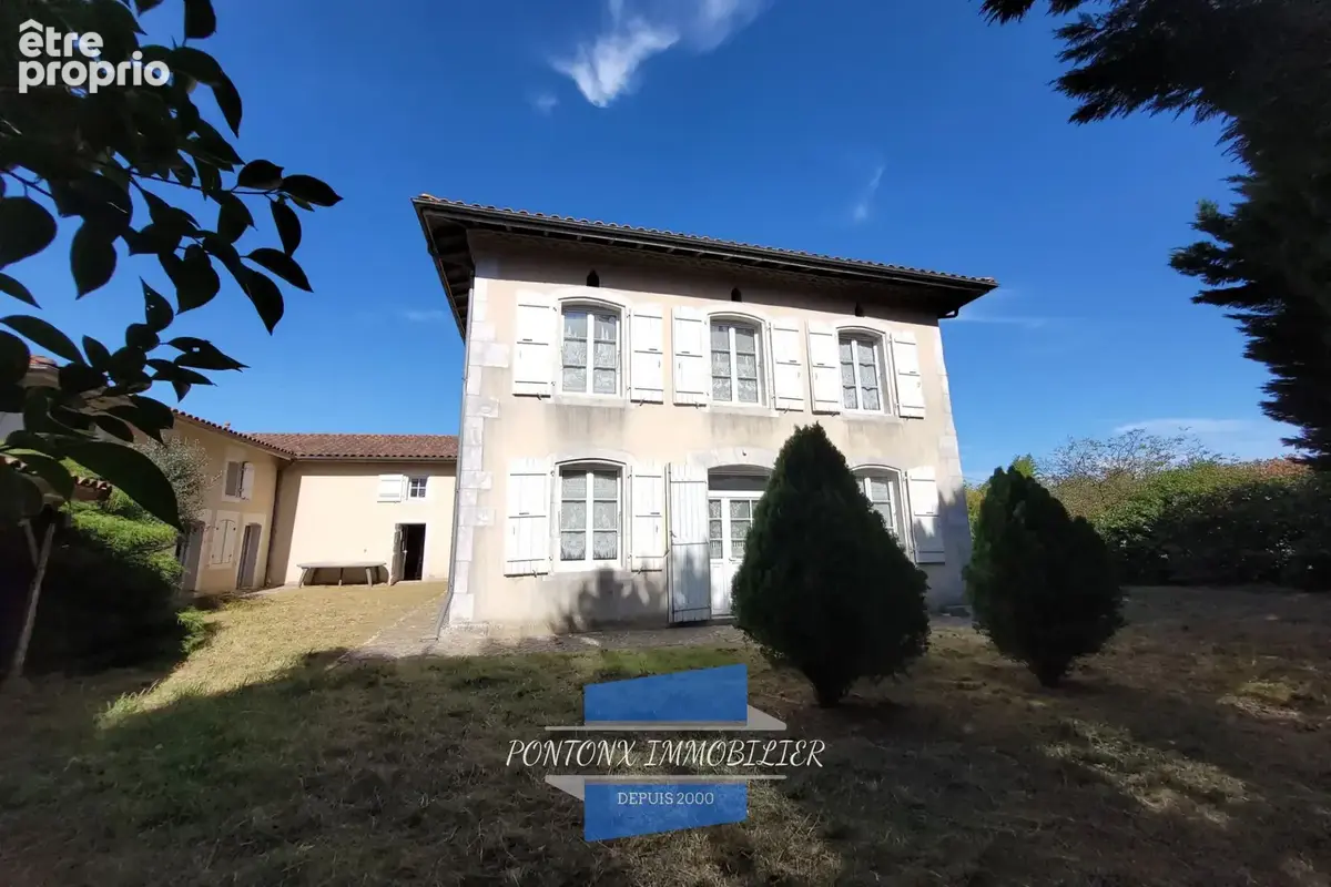 Photo Maison à Lahosse au prix de 246 000€