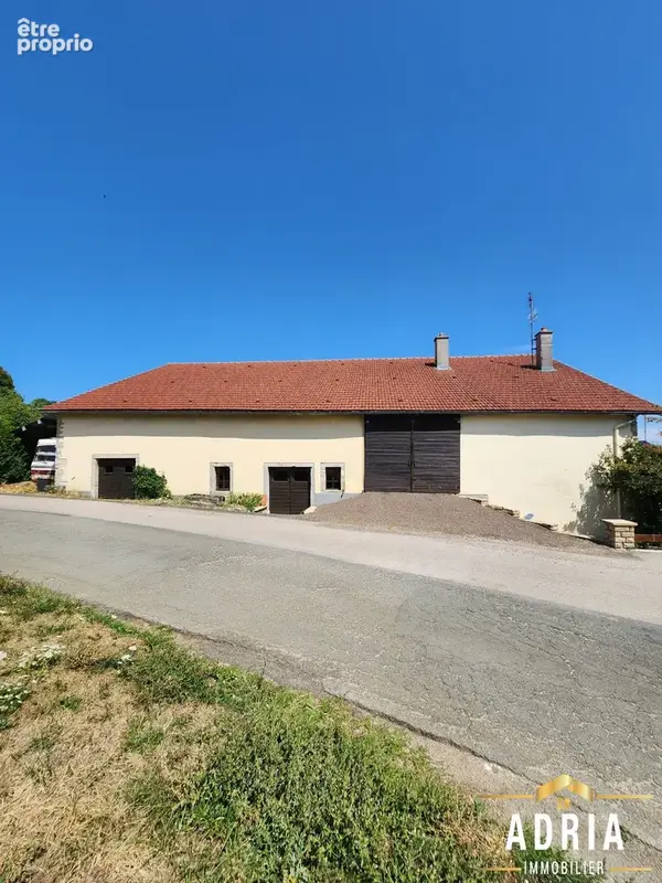 Maison 4 pièces 136 m² à vendre à Valoreille (25190) - photo 4