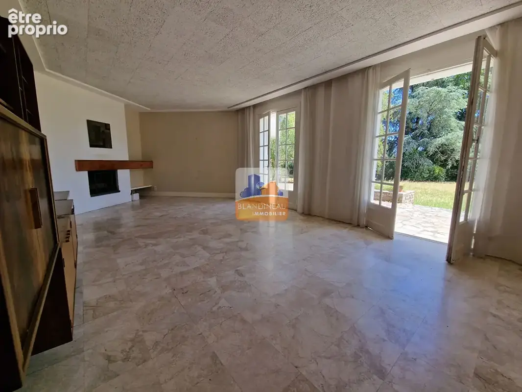 Maison à BOUGUENAIS
