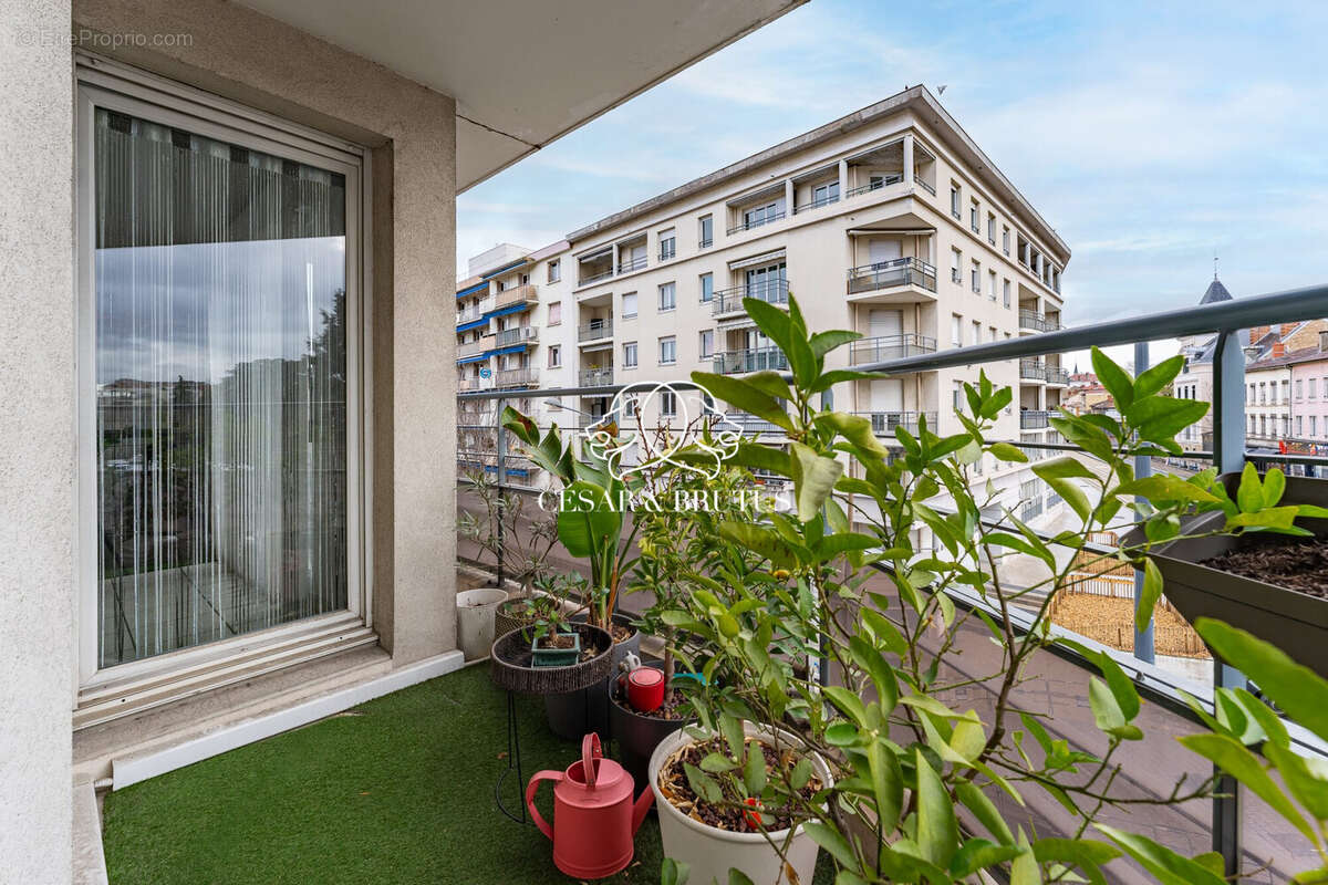 Appartement à VILLEURBANNE