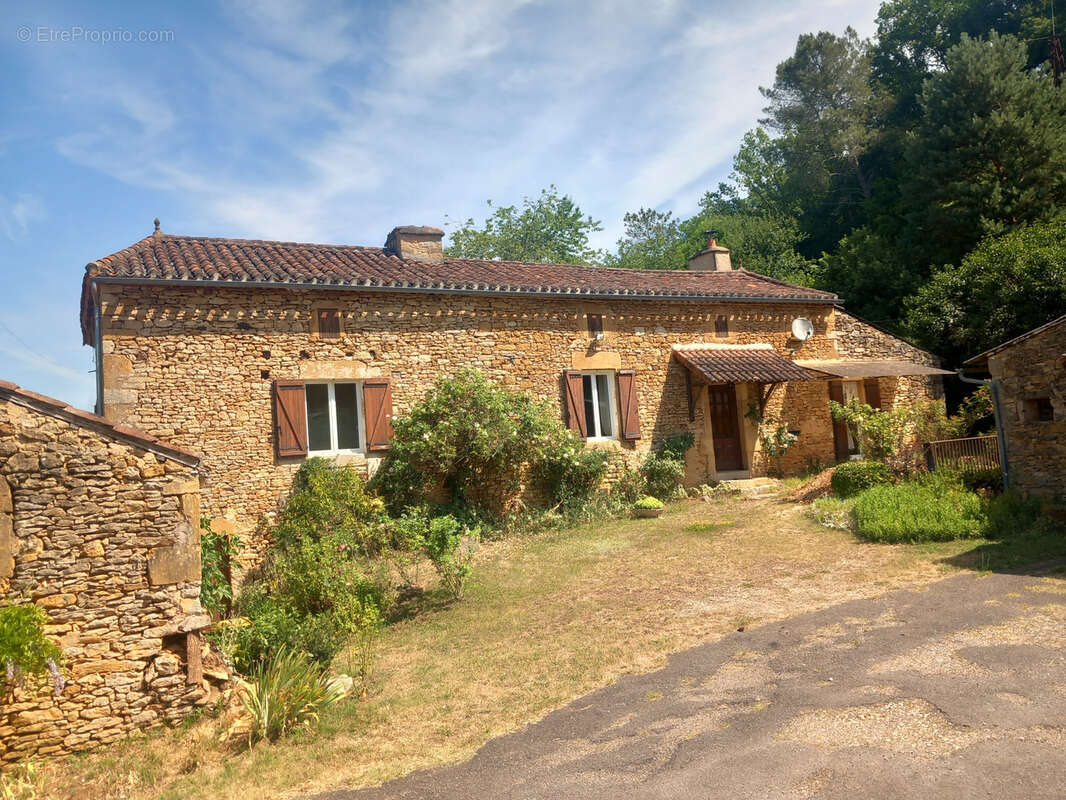 Maison à LOUBEJAC