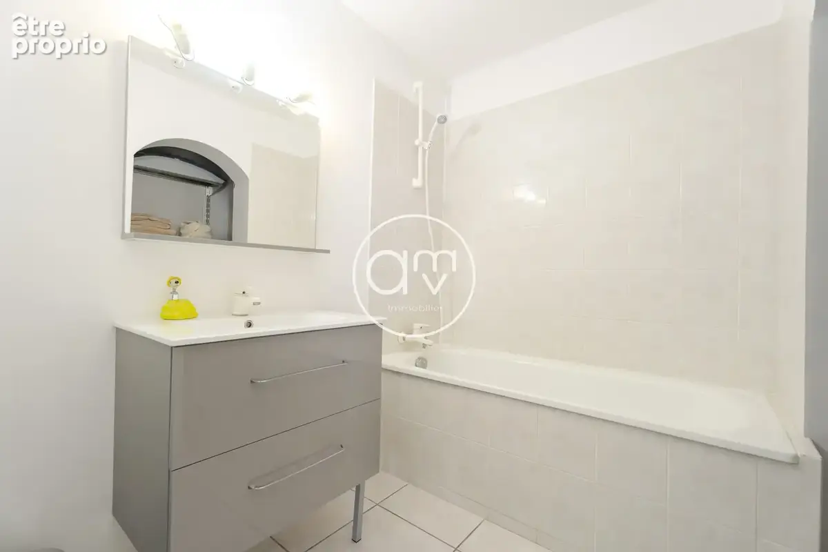 Toulon ouest - appartement maison 196m2 - au calme - garage - vue degagee - photo 16
