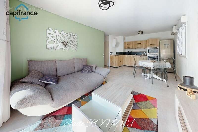 Appartement à MARSEILLE-9E