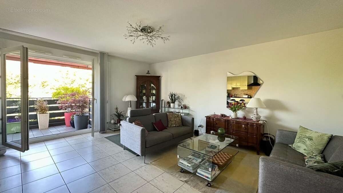Appartement à METZ-TESSY