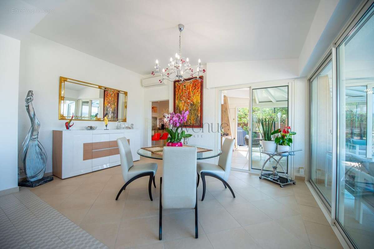 Maison à LE LAVANDOU