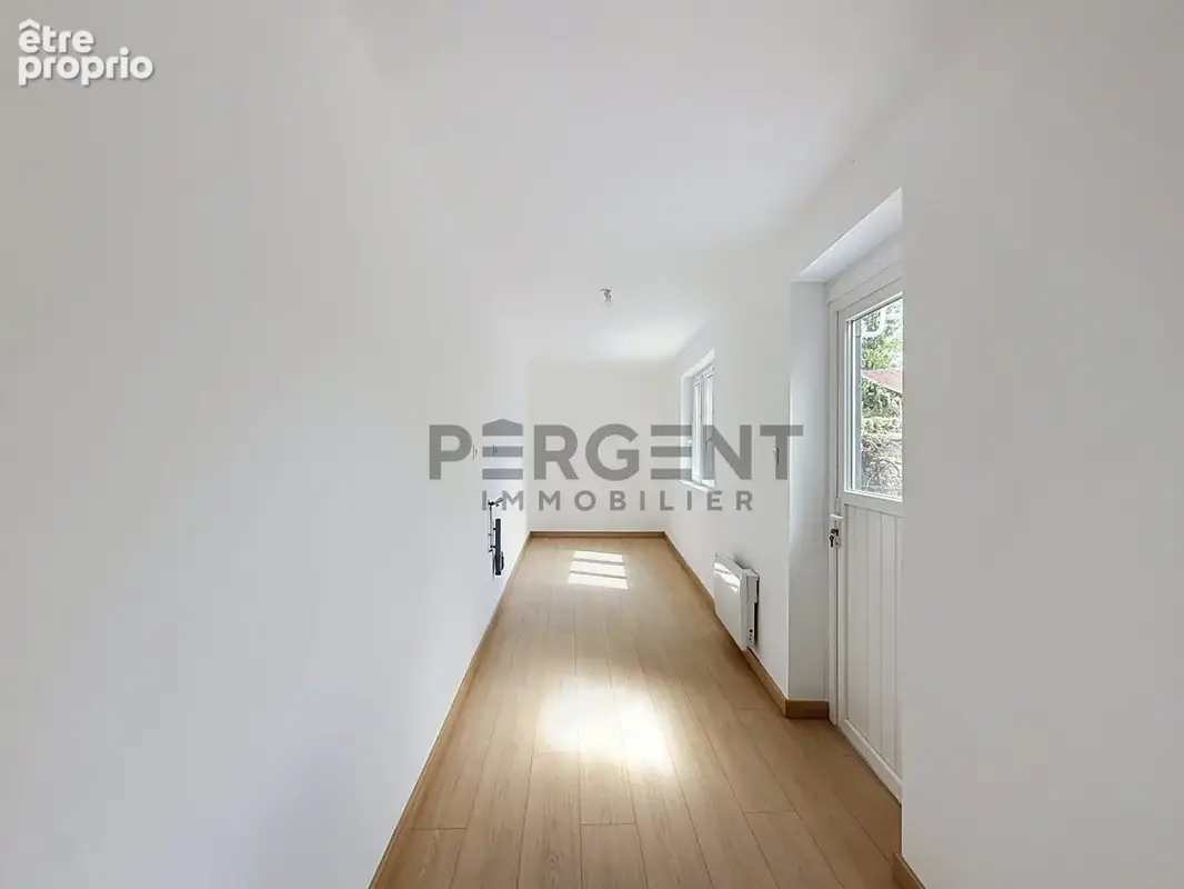 Maison 177 m² à Renwez  - photo 8