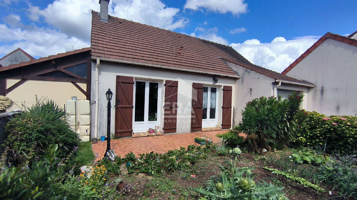 Maison à SAINT-VRAIN