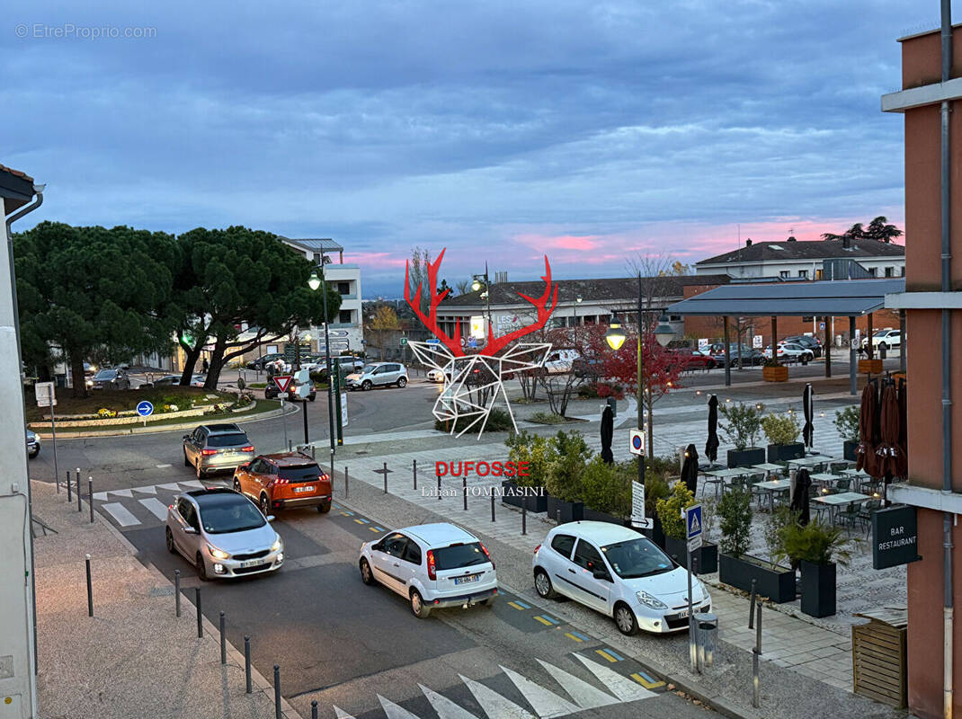 Appartement à LA TOUR-DE-SALVAGNY