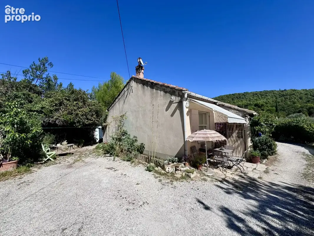 Sur les hauteurs du village - photo 3