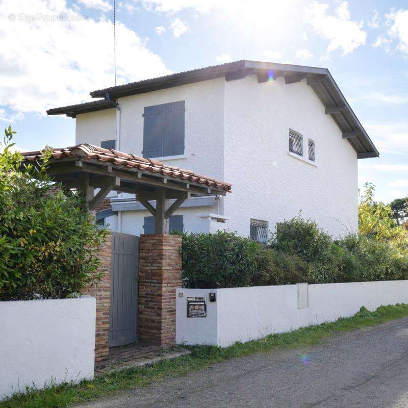 Maison à LANTON
