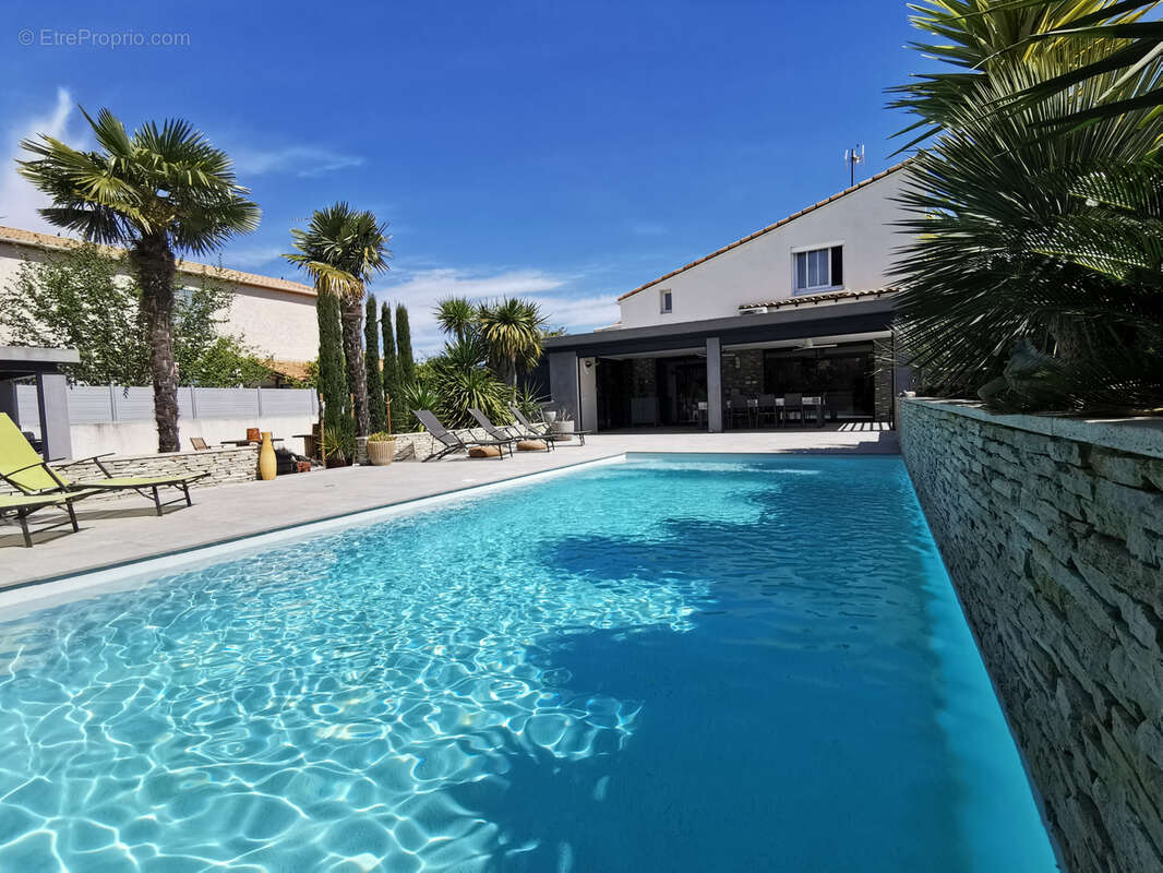 Maison à SAINT-LAURENT-D&#039;AIGOUZE