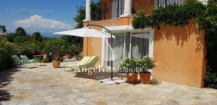 Saint aygulf : villa avec belle vue degagee - photo 12