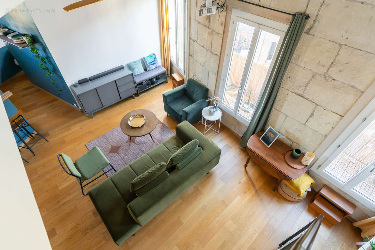 Appartement à MARSEILLE-6E