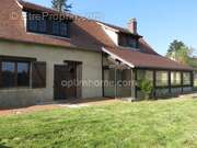 Maison à MARCILLY-LA-CAMPAGNE