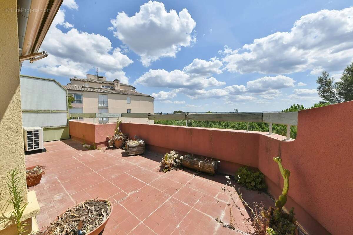 Uzès, appartement  avec vue panoramique - photo 5
