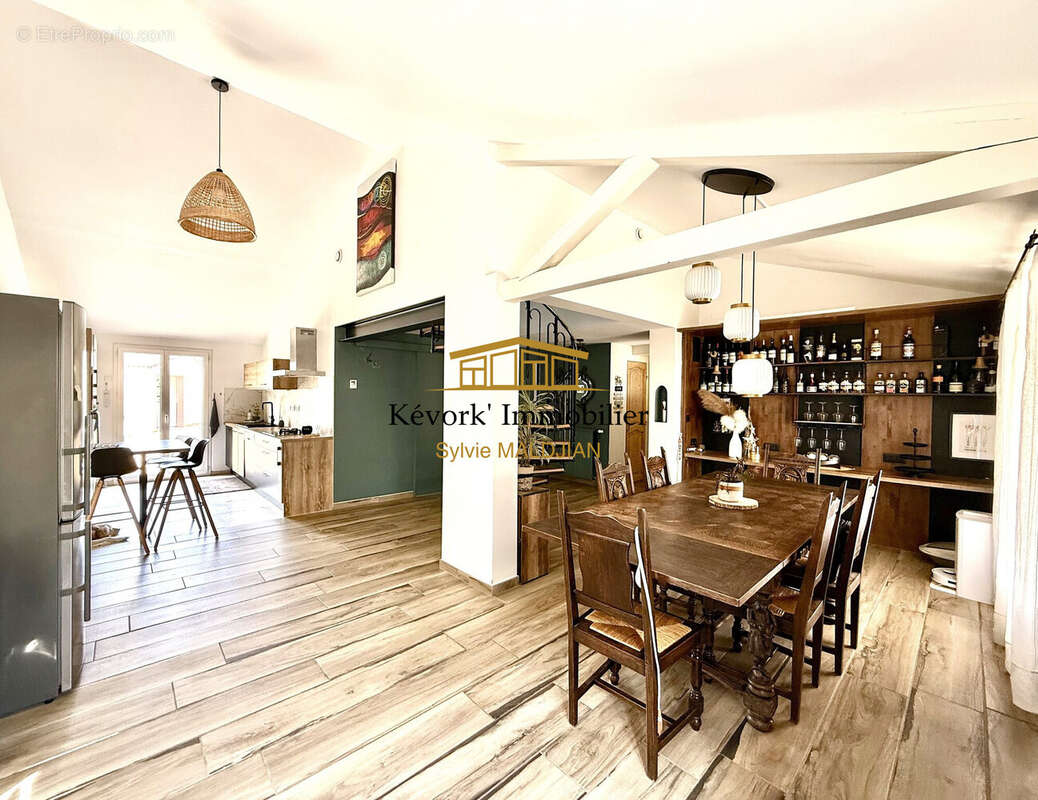 Maison à BOURG-LES-VALENCE