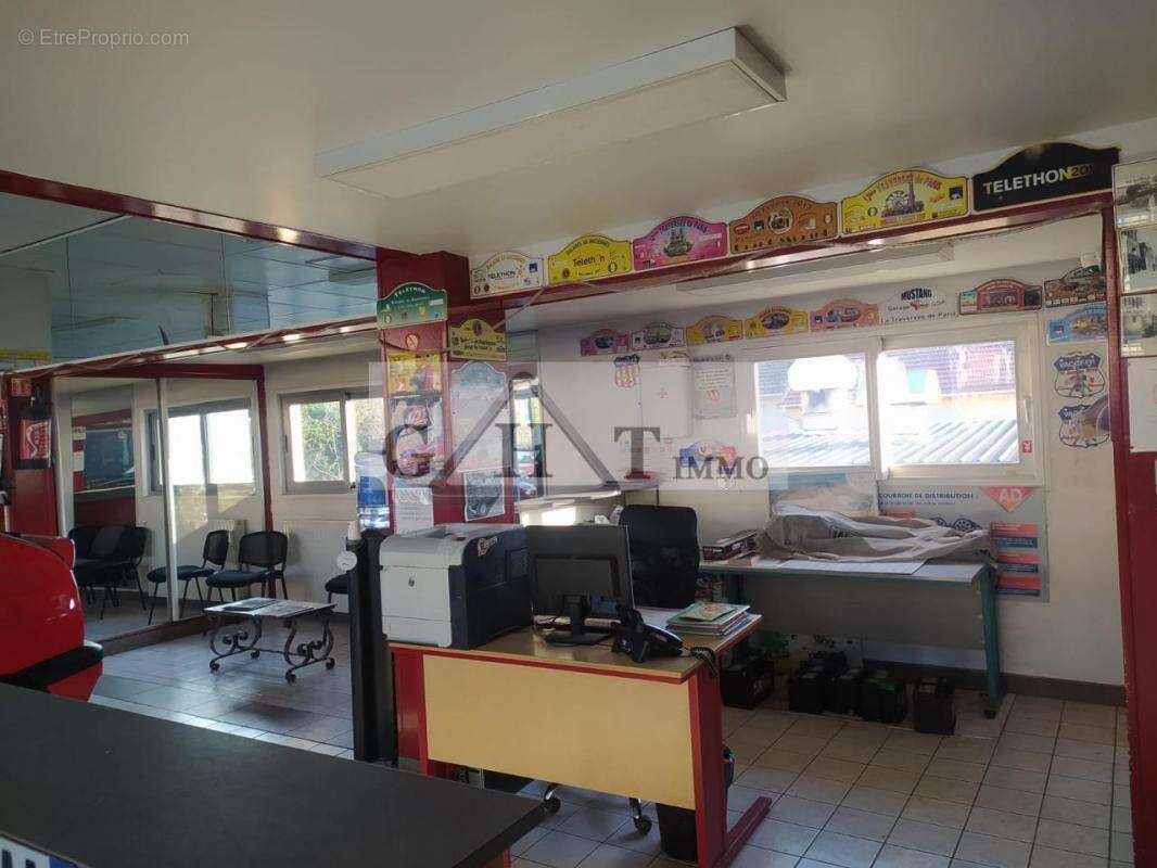 Commerce à FONTENAY-SOUS-BOIS