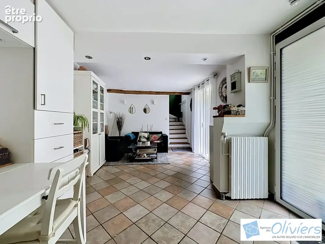 Appartement 5 pièces 69 m² à vendre à Chevreuse (78460) - photo 5
