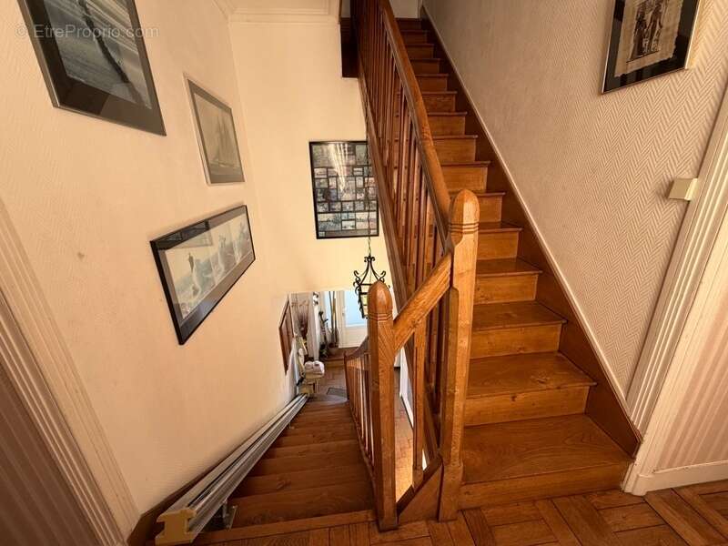 Maison à SAINT-SAUVEUR-LENDELIN