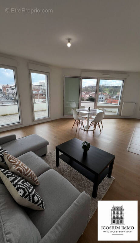 Appartement à VILLEMOMBLE