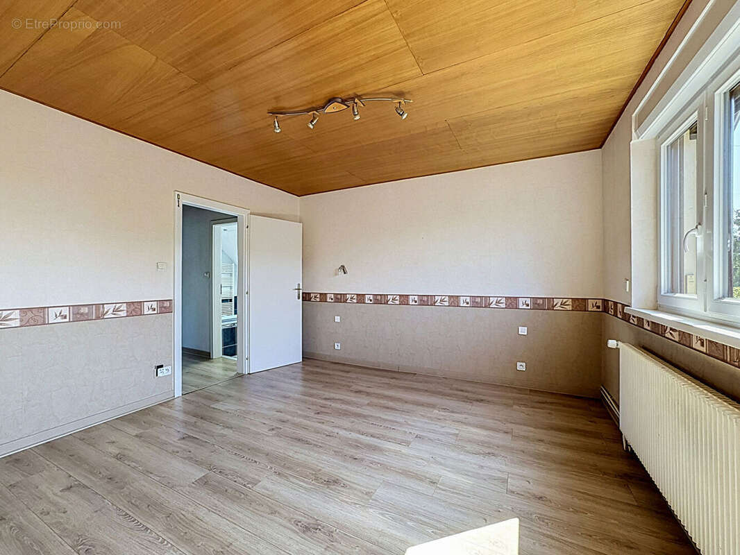 Spacieuse Maison Individuelle à Geispolsheim - photo 4