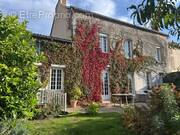 Maison à JALLAIS