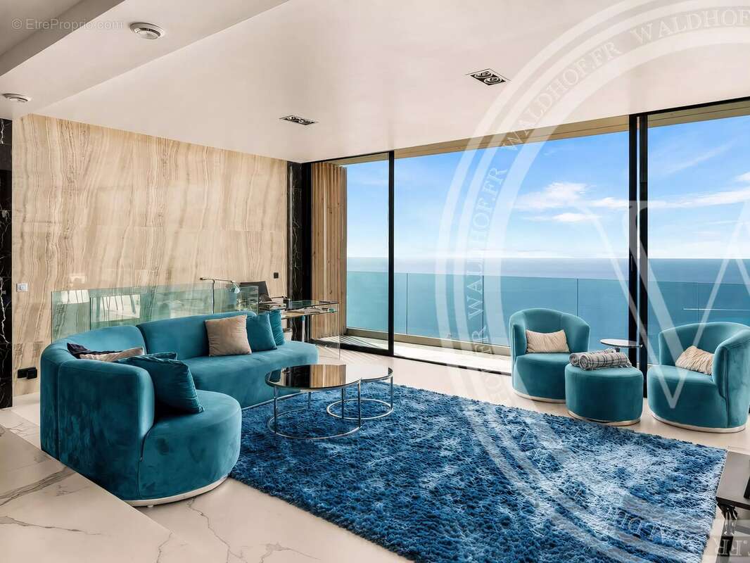 Villa contemporaine avec vue mer et Monaco – Ascenseur, rooftop & garage 5 voitures - photo 4