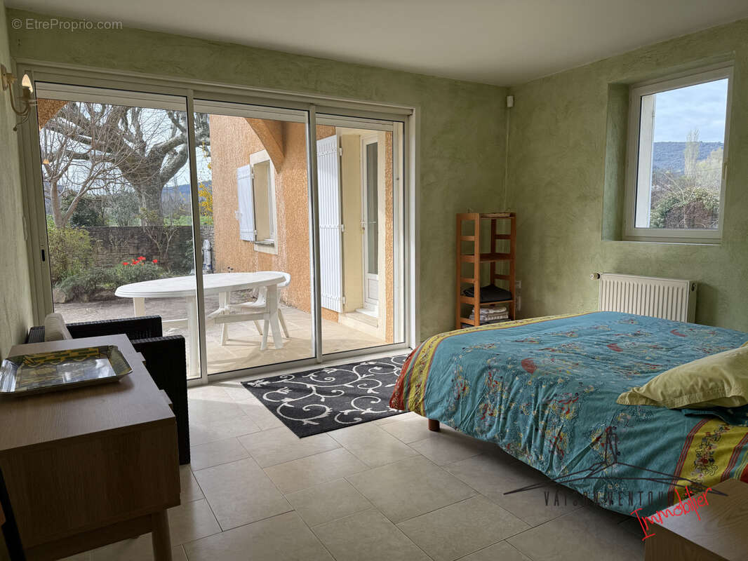 Maison à MALAUCENE