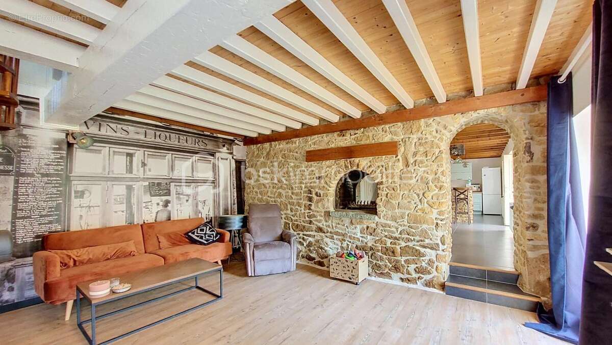 Maison à GONNEVILLE