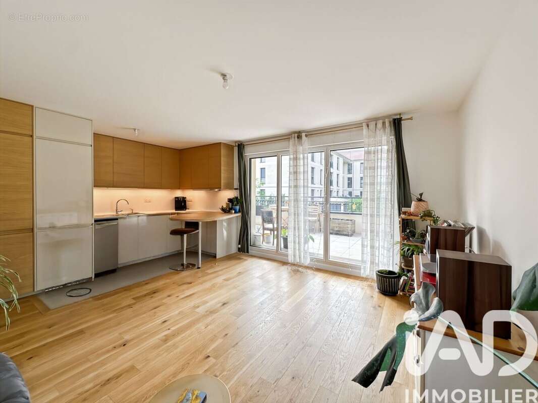 Photo 9 - Appartement à VERRIERES-LE-BUISSON