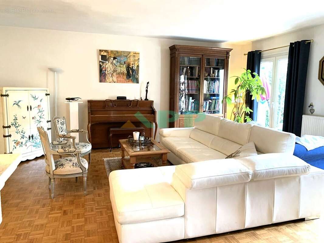 Maison à ATHIS-MONS