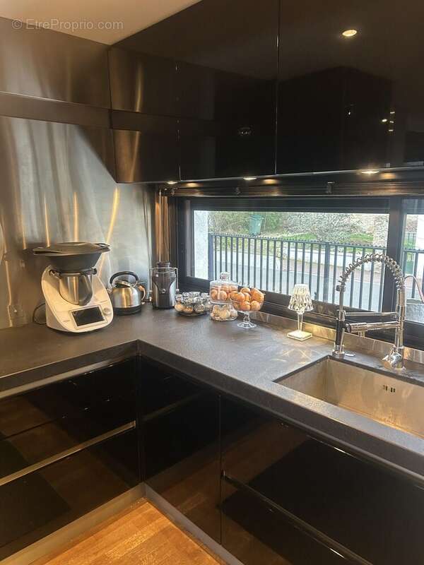 Maison à LE PLESSIS-ROBINSON