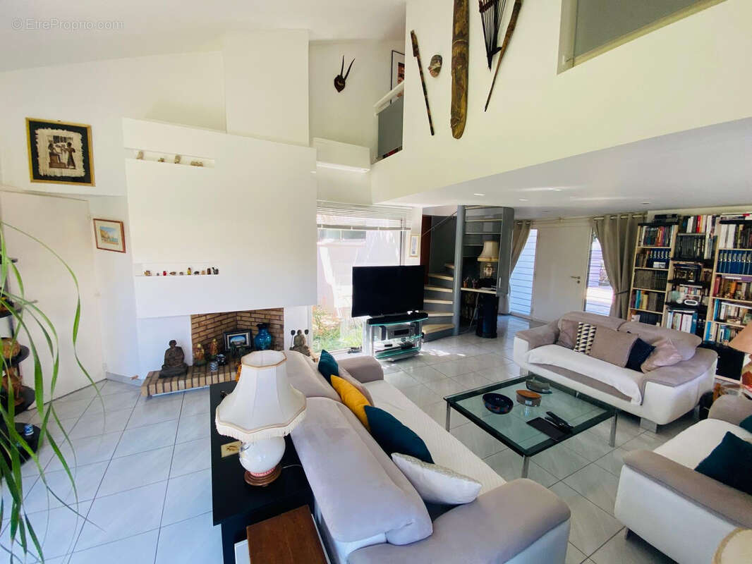 Maison à SAINT-CYPRIEN