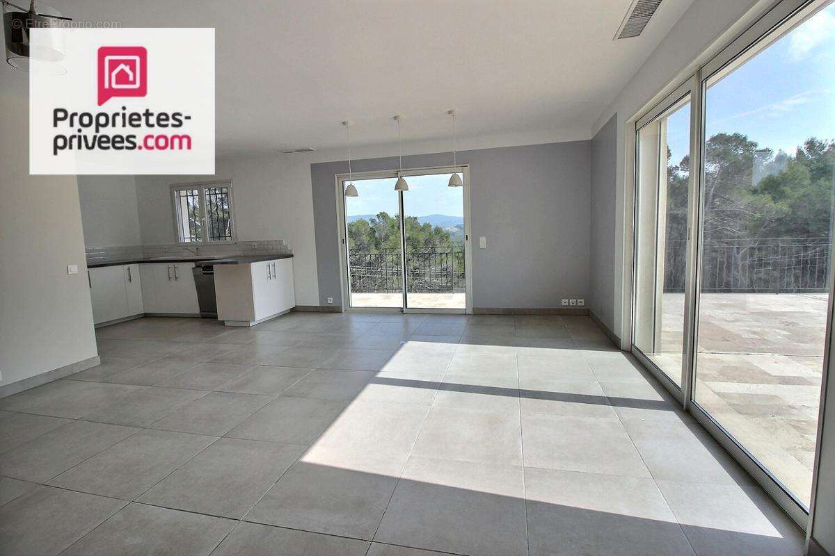 Villa Flayosc  au calme absolu - photo 6