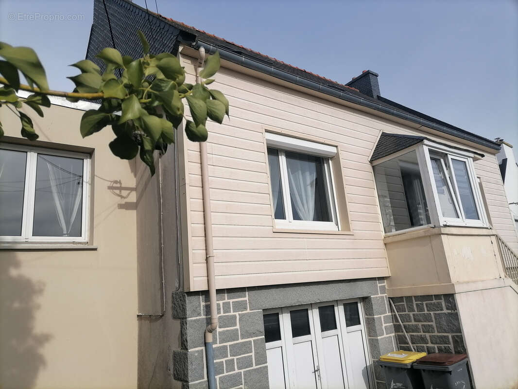 Maison à LEZARDRIEUX
