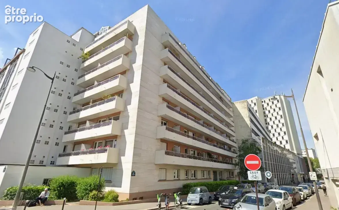 Photo Parking à Paris-14e au prix de 22 000€