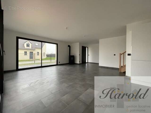 titre - Maison à CAMON