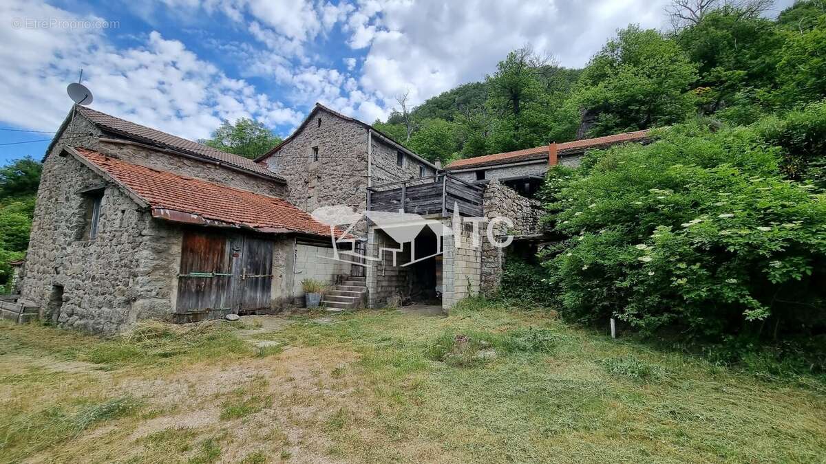 Maison à MONTSELGUES