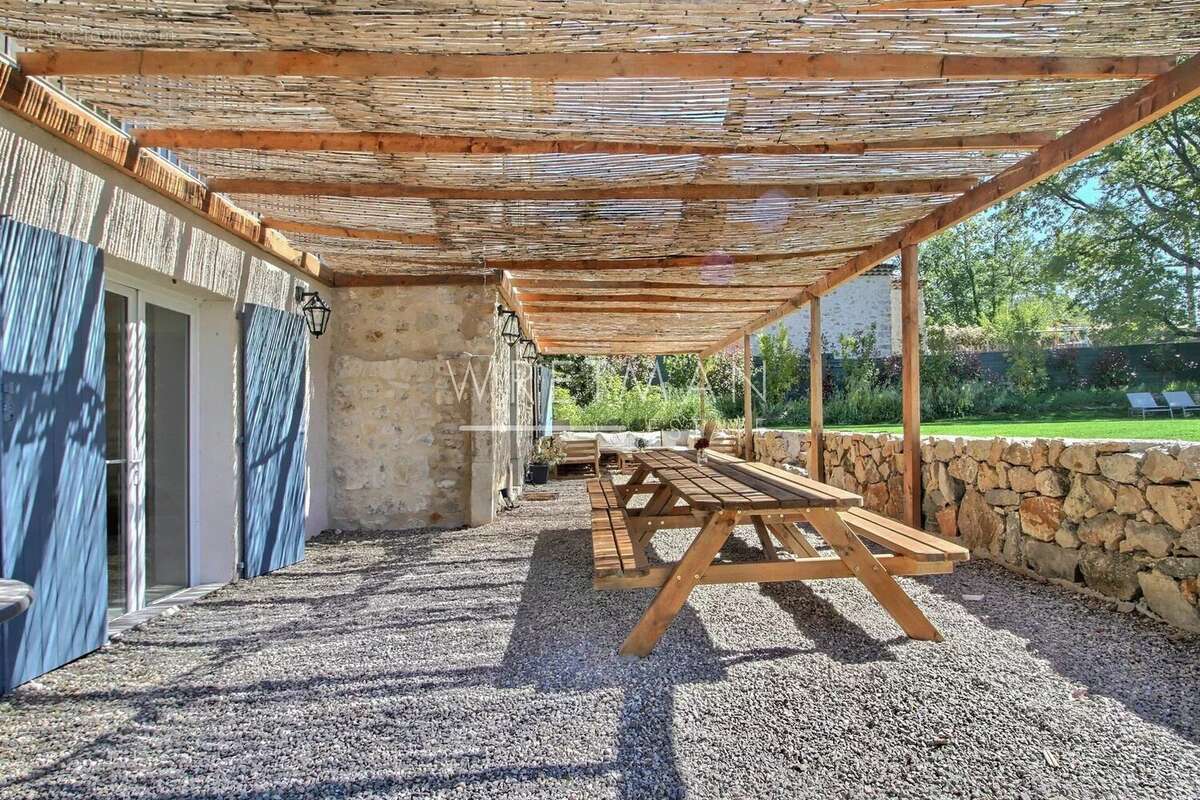 Maison à FAYENCE